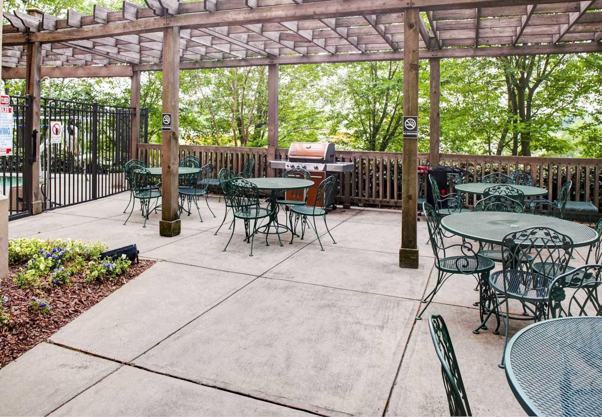 Towneplace Suites Atlanta Buckhead Exterior photo